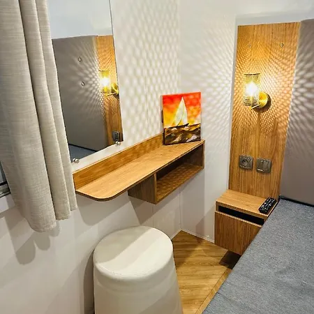 Кемпинг Luxury Seaside 28 *