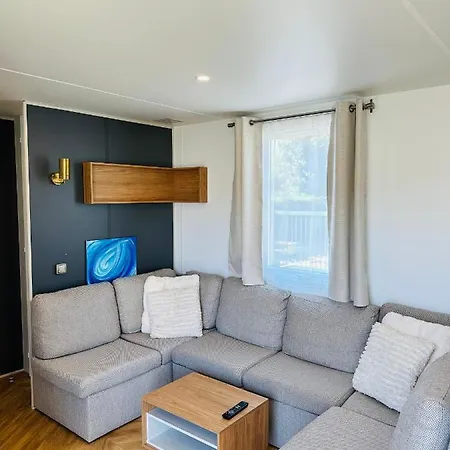 Кемпинг Luxury Seaside 28