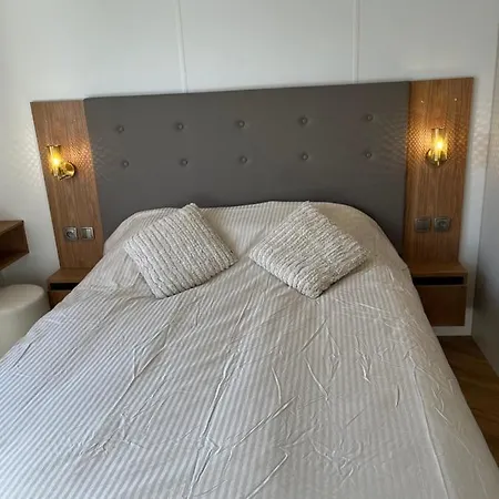 Luxury Seaside 28